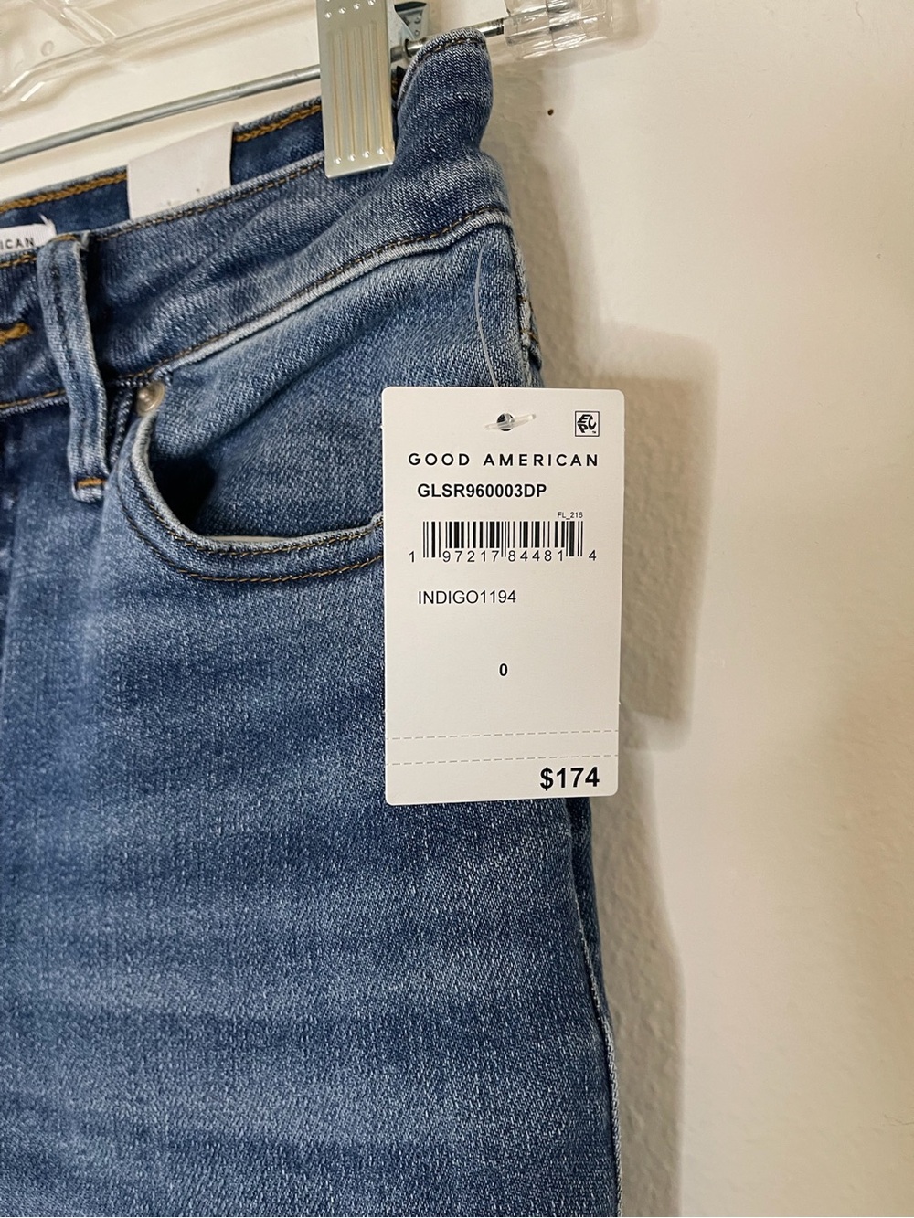 NWT Good American Dolly Joleans Straight Jeans - Picture 3 of 6